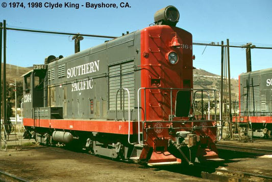 FM H12-44 Southern Pacific Bloody Nose # 2364 MU capable