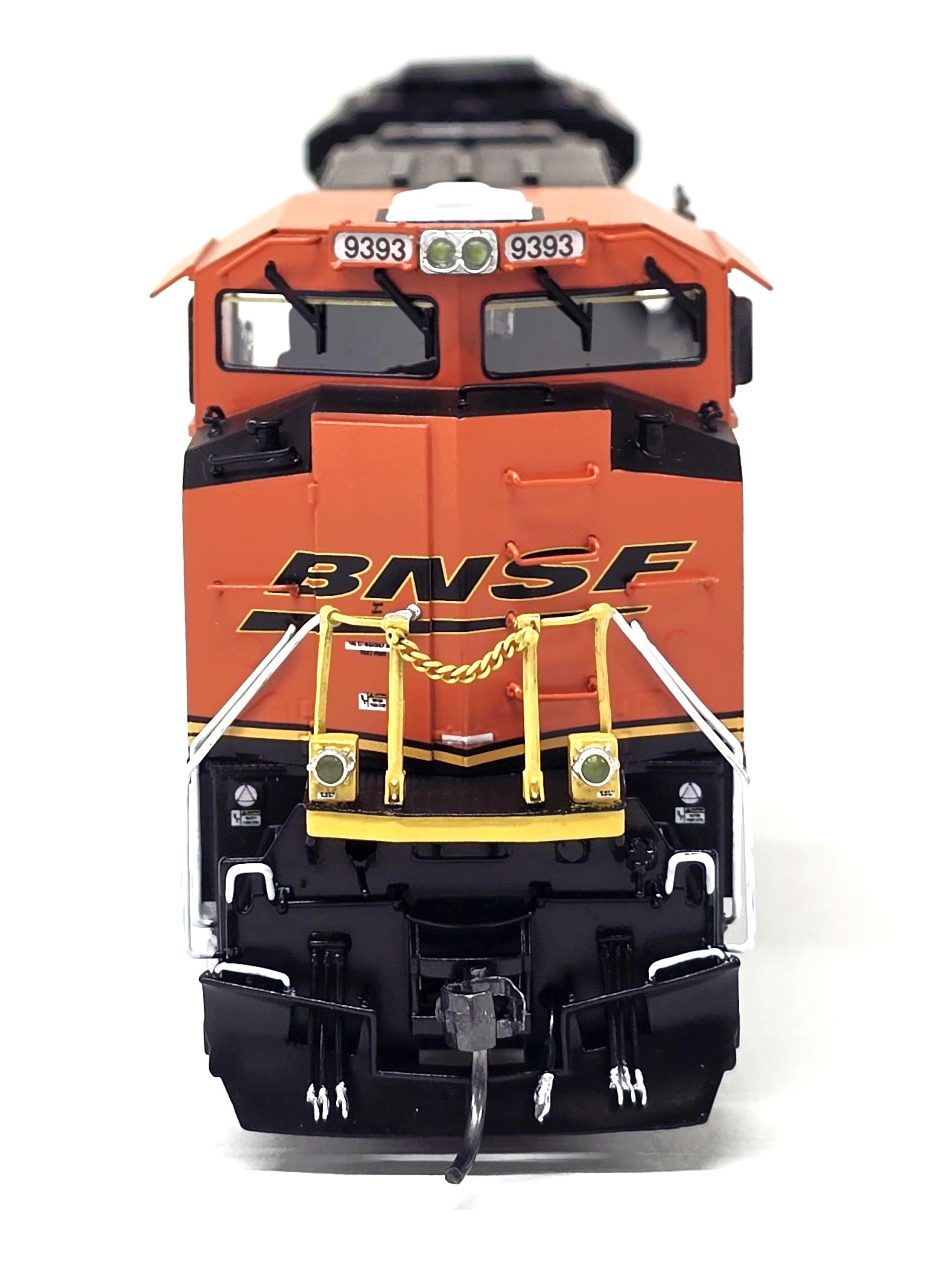 BNSF Engine SD70ACE, Engine# 9393 Thundercab – Division Point