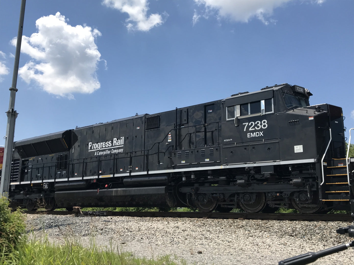EMDX Demo SD70ACE-T4 #7238