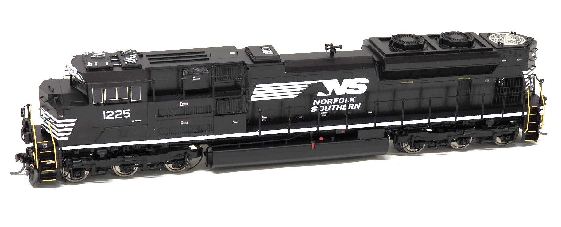 Norfolk Southern SD70ACE Barcode, Engine# 1225 – Division Point